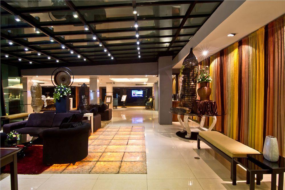 Rashmi'S Plaza Hotel ויינטיאן מראה חיצוני תמונה