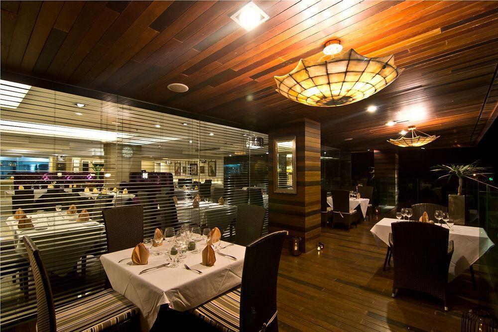 Rashmi'S Plaza Hotel ויינטיאן מראה חיצוני תמונה
