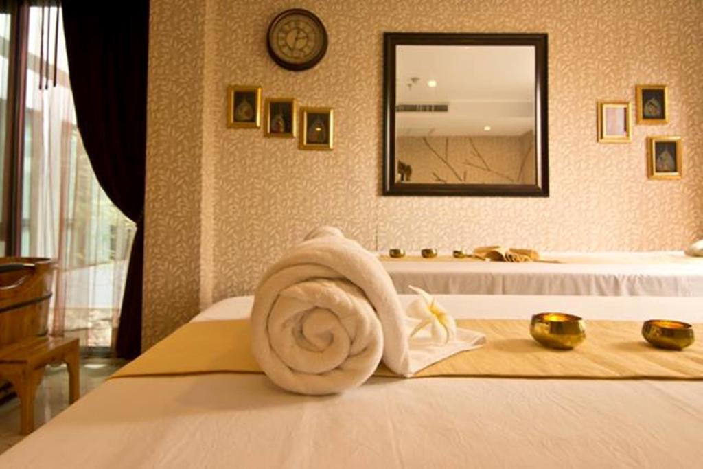 Rashmi'S Plaza Hotel ויינטיאן מראה חיצוני תמונה