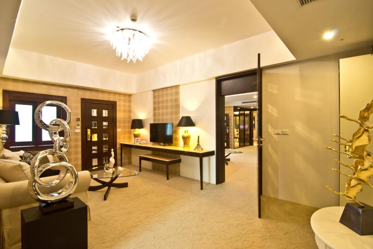Rashmi'S Plaza Hotel ויינטיאן מראה חיצוני תמונה